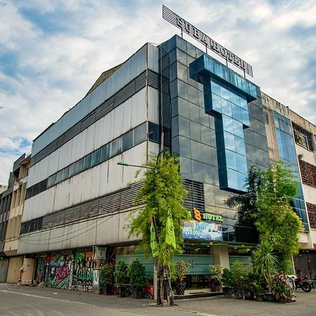 Suba Hotel Джакарта Экстерьер фото
